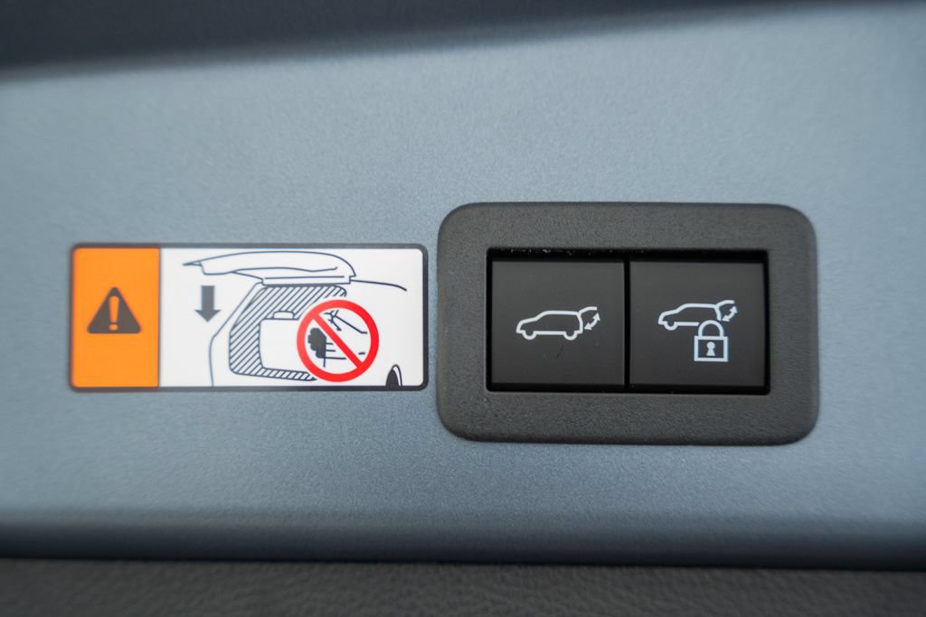 New 2026 Toyota Corolla Cross XLE AWD/4WD image 10