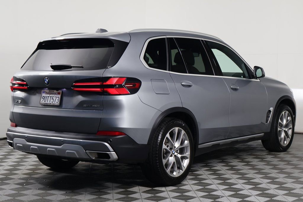 Used 2026 BMW X5 sDrive40i w/ Climate Comfort Package image 4