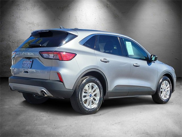 Certified 2022 Ford Escape SE w/ Convenience Package image 3