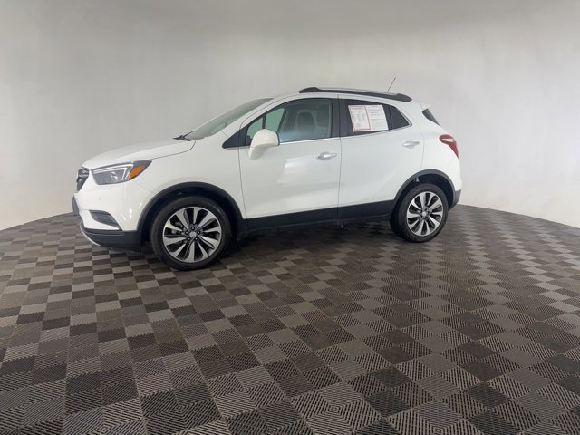 Used 2022 Buick Encore Preferred w/ Safety Package II image 3