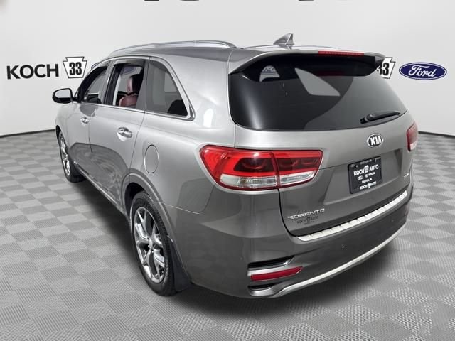 Used 2018 Kia Sorento SX image 5