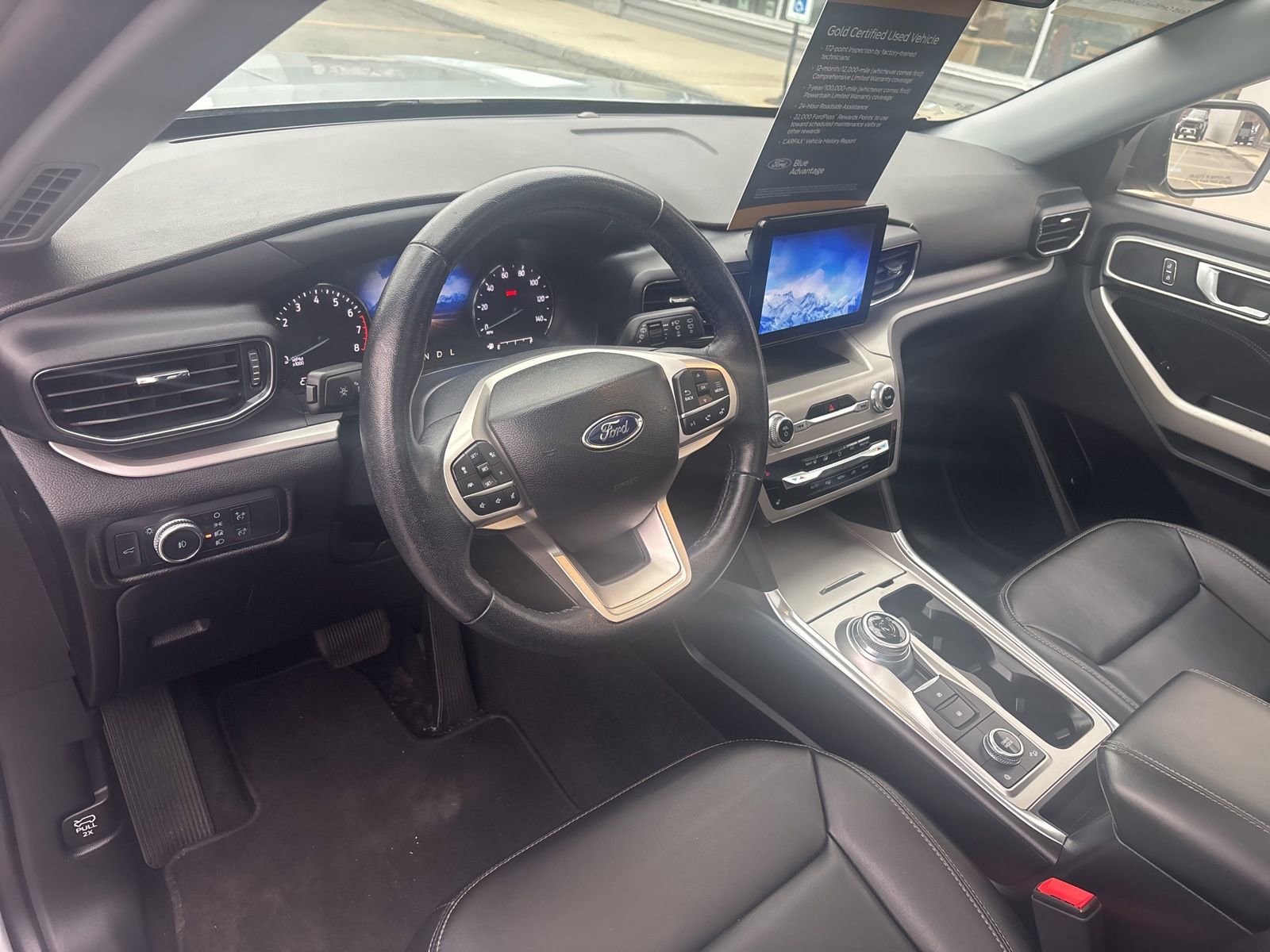 Certified 2022 Ford Explorer XLT w/ Equipment Group 202A image 13