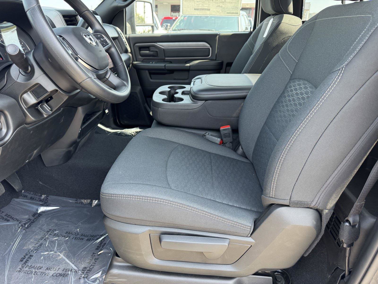 New 2025 RAM 2500 Tradesman AWD/4WD image 12