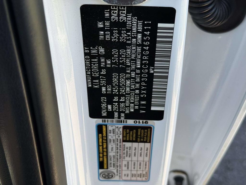 Used 2024 Kia Telluride EX w/ EX Captain's Chair Package AWD/4WD image 36