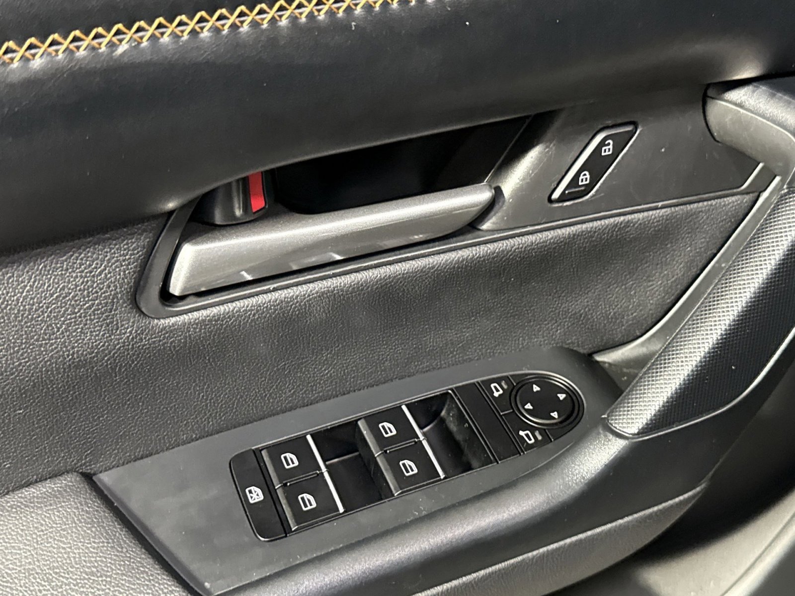 Used 2023 MAZDA CX-50 AWD 2.5 Turbo w/ Cargo Package image 16