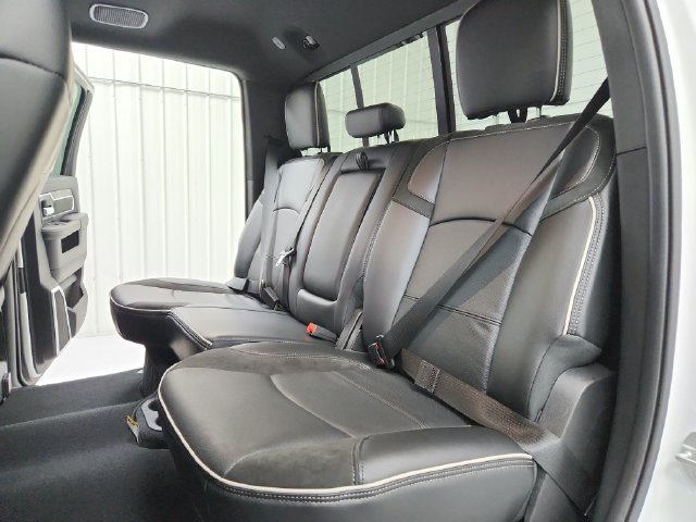 New 2026 RAM 2500 Laramie AWD/4WD image 42