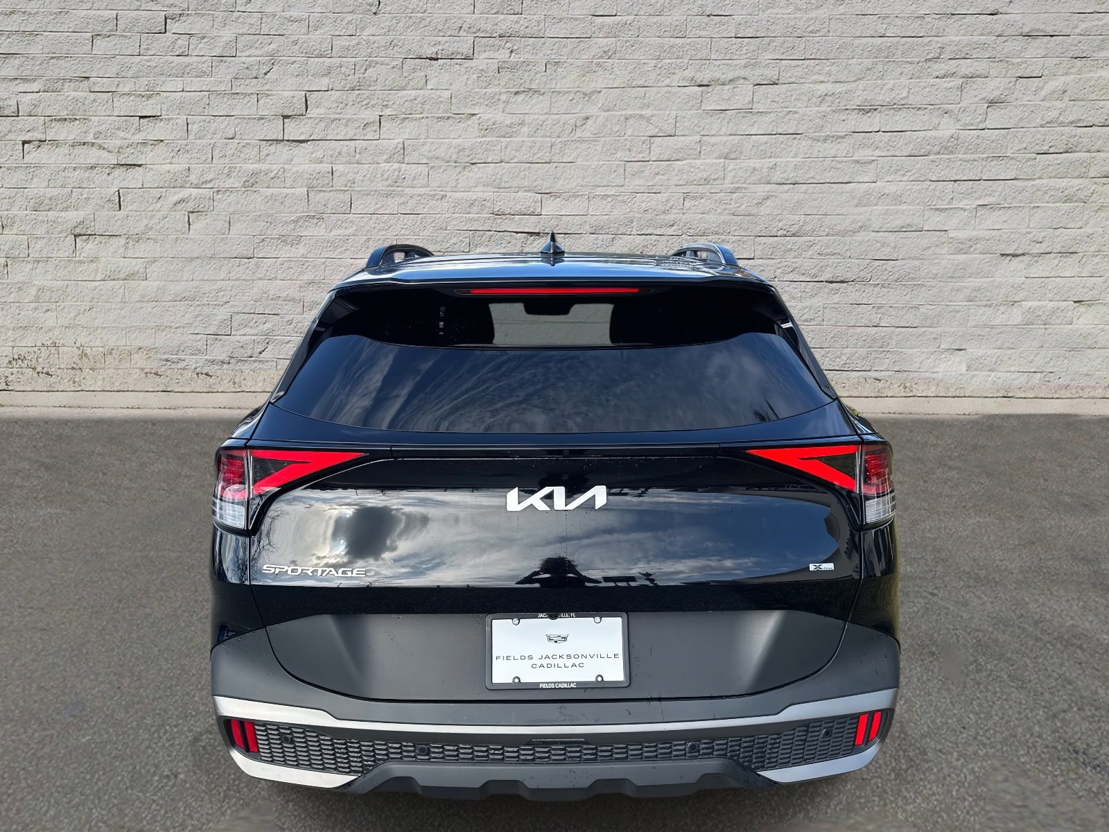 Used 2023 Kia Sportage X-Line w/ X-Line Premium Package image 4