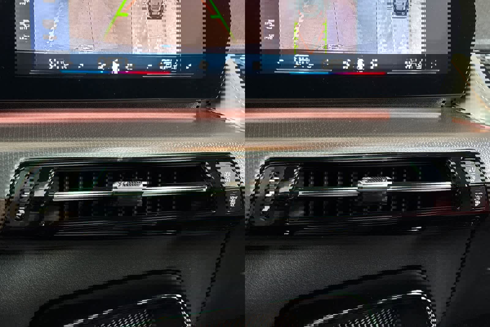 Used 2025 BMW X2 M35i image 23