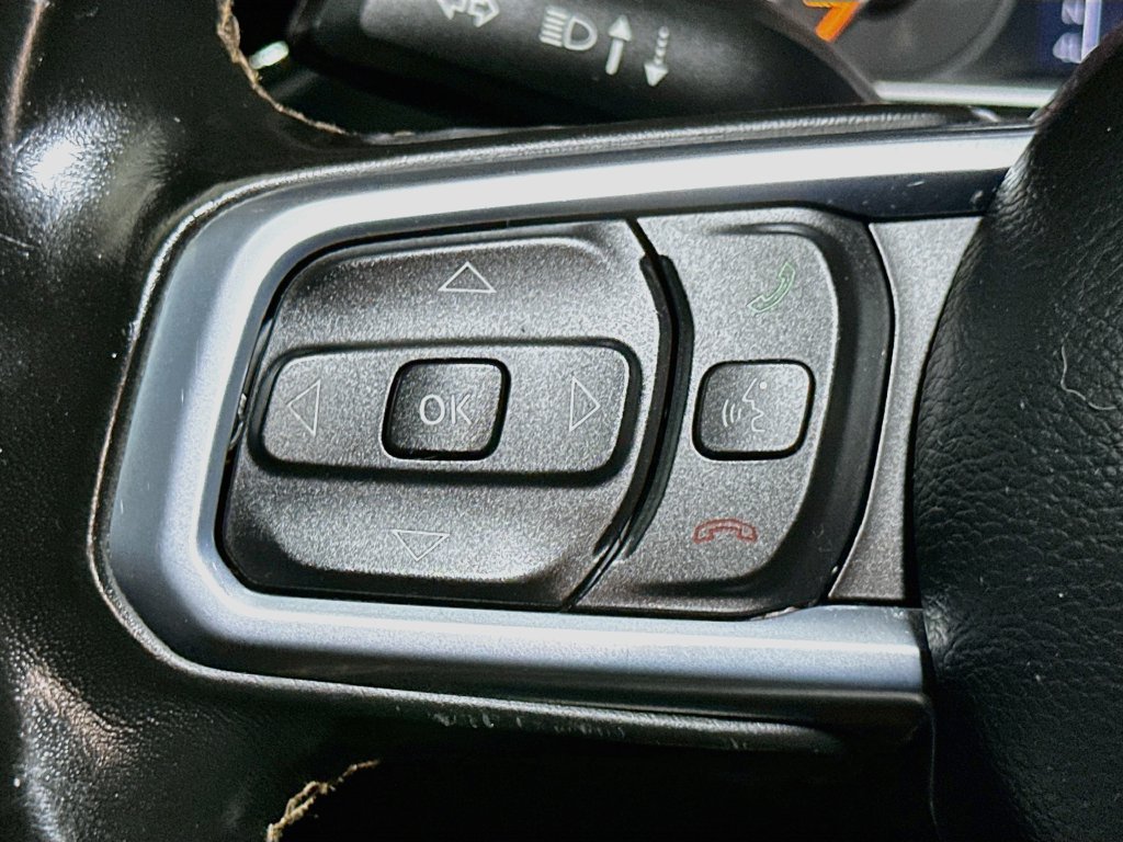 Used 2021 Jeep Gladiator Overland AWD/4WD image 35