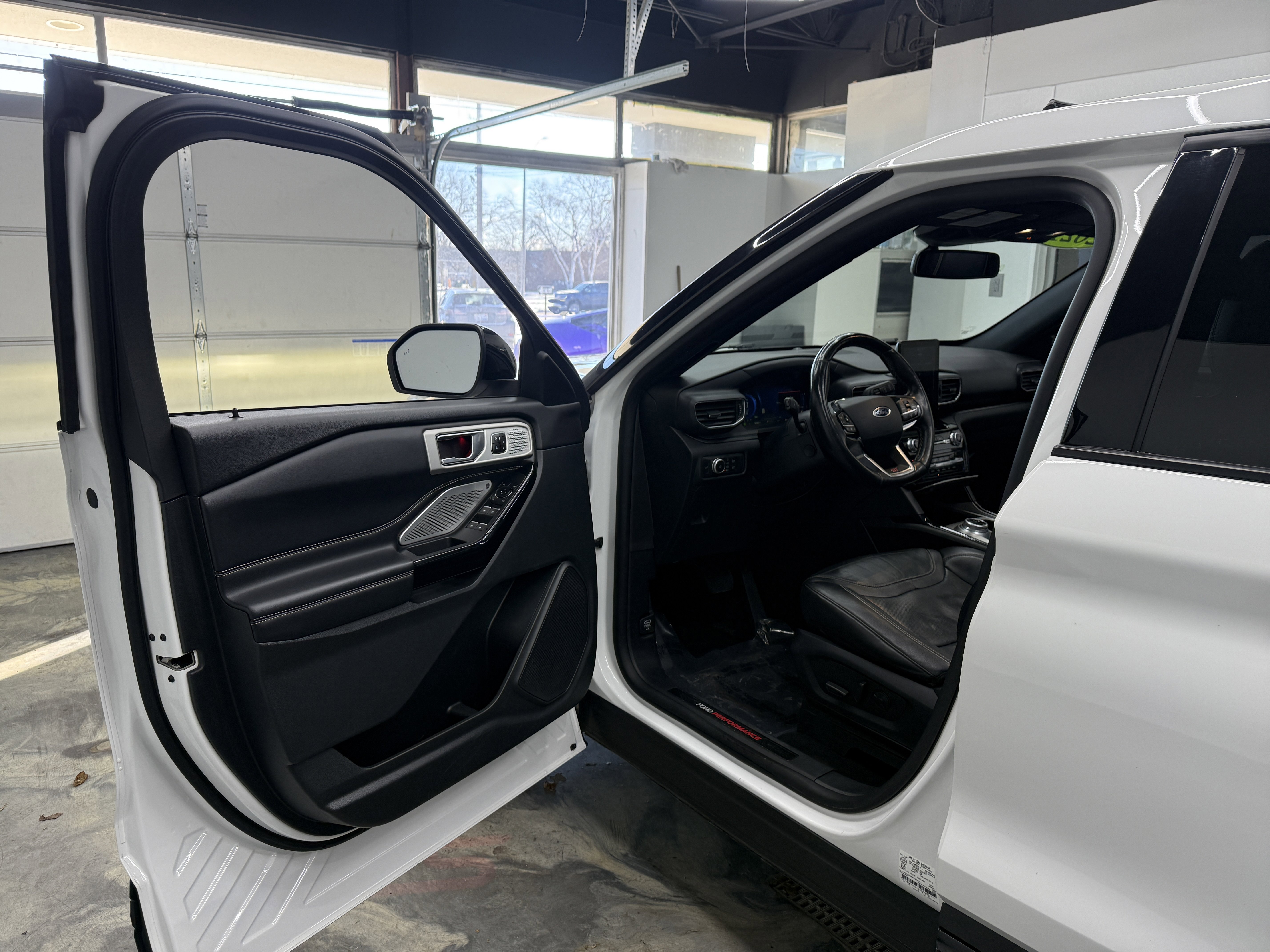 Used 2021 Ford Explorer ST w/ ST Street Pack image 9