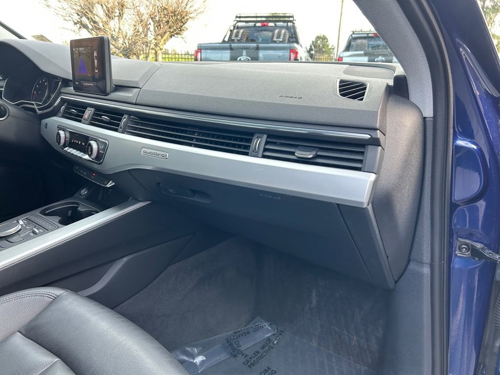 Used 2018 Audi A4 Sedan image 26
