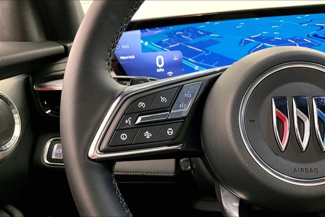 Used 2025 Buick Enclave Avenir w/ Super Cruise Package image 24