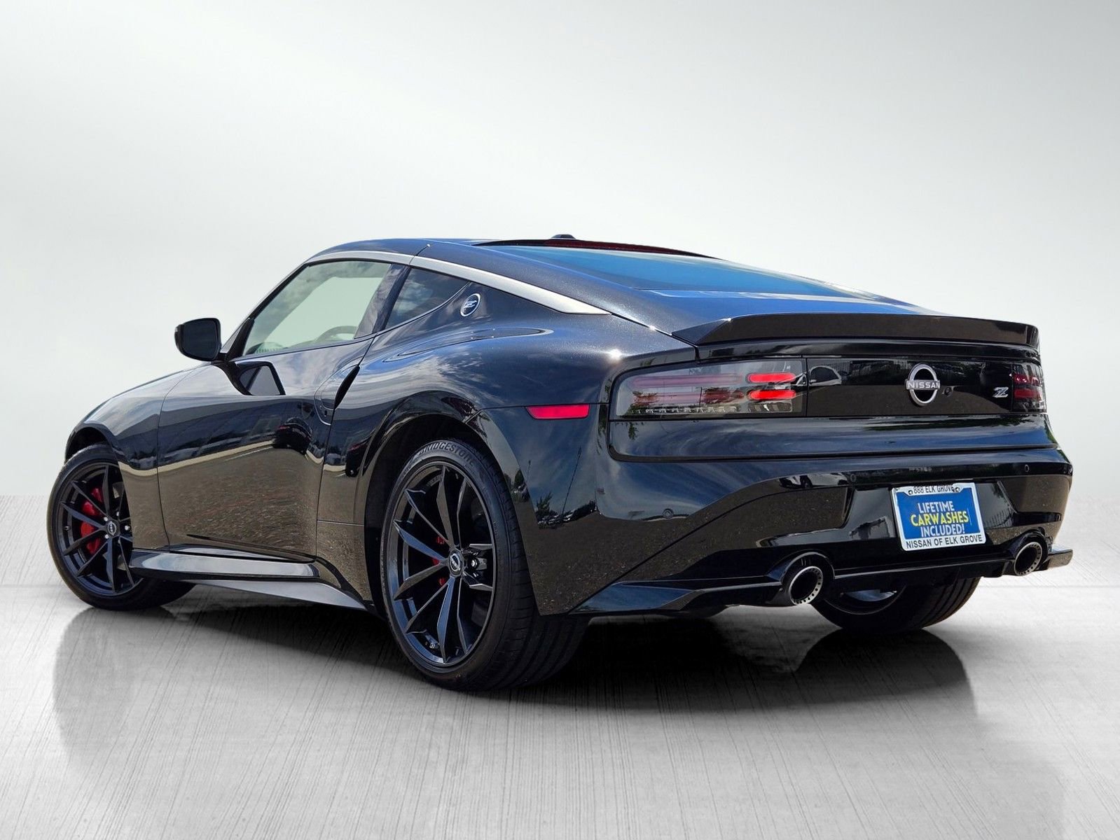 Used 2024 Nissan Z Performance w/ Floor Mat Package RWD image 9
