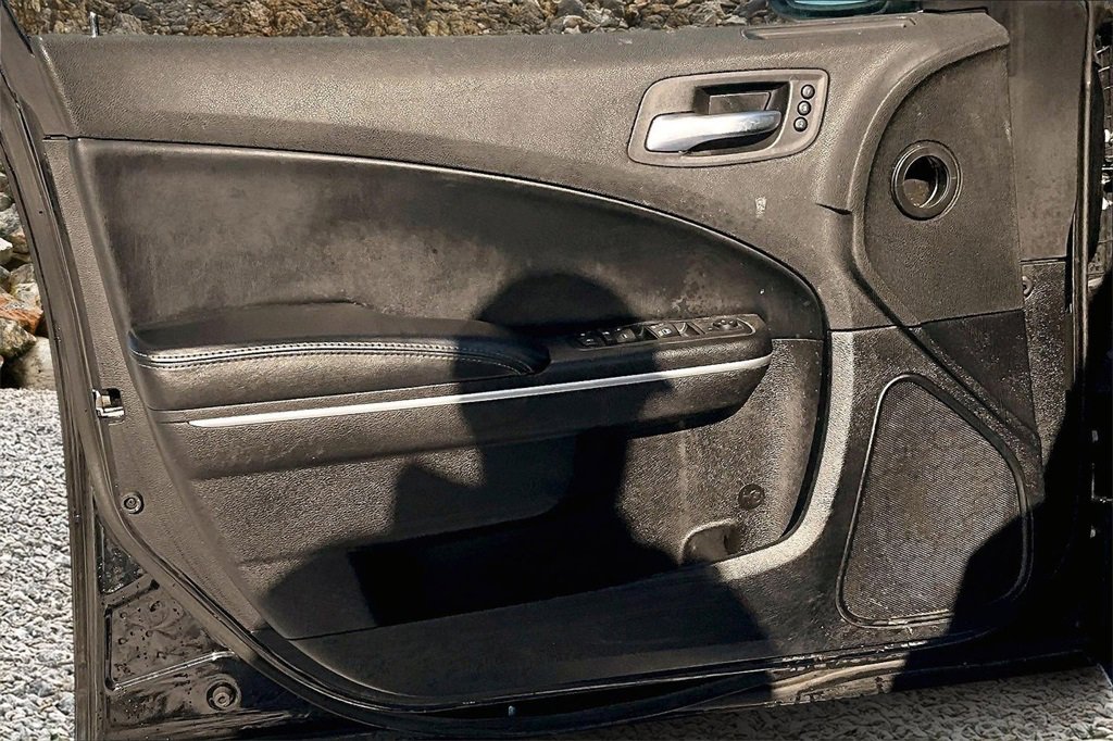 Used 2021 Dodge Charger SXT w/ Leather Interior Group image 19