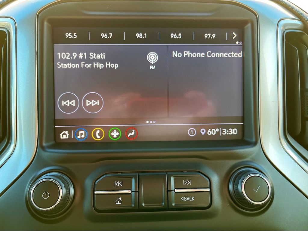 Used 2020 Chevrolet Silverado 1500 LT w/ Convenience Package RWD image 15