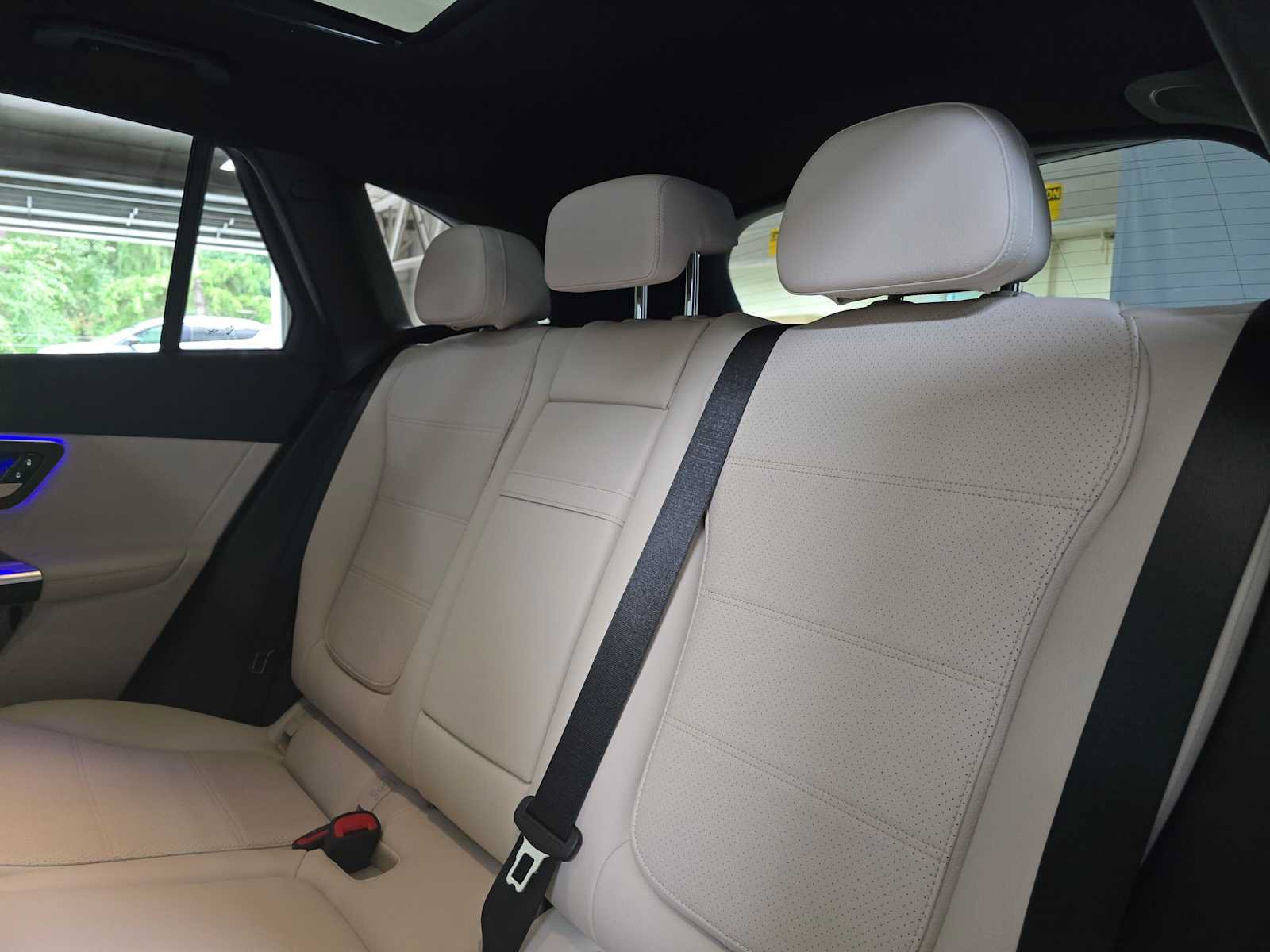 Certified 2026 Mercedes-Benz GLC 300 4MATIC image 17
