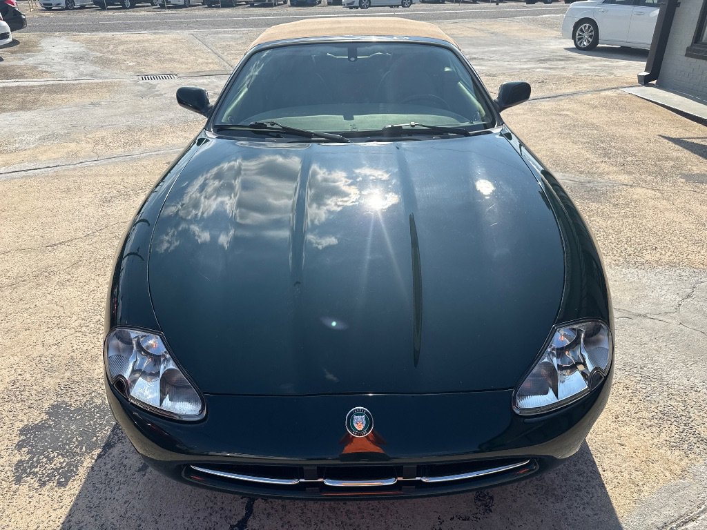 Used 2002 Jaguar XK8 Convertible image 5