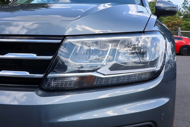 Used 2021 Volkswagen Tiguan S image 18