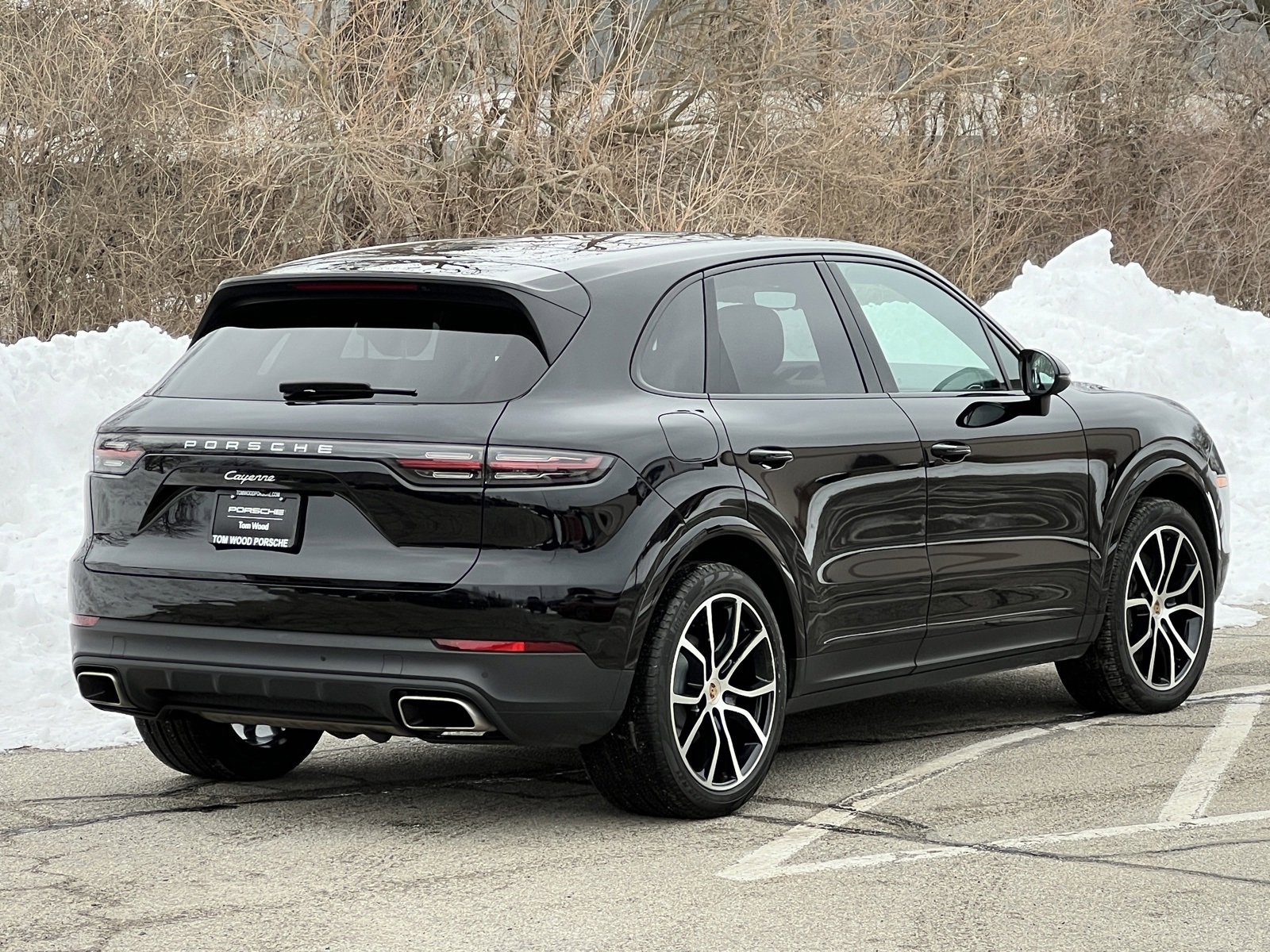 Certified 2023 Porsche Cayenne image 6
