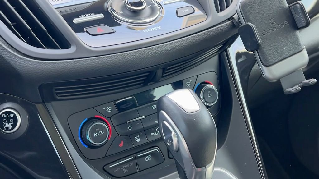 Used 2017 Ford C-MAX Energi Titanium w/ Equipment Group 501A image 29