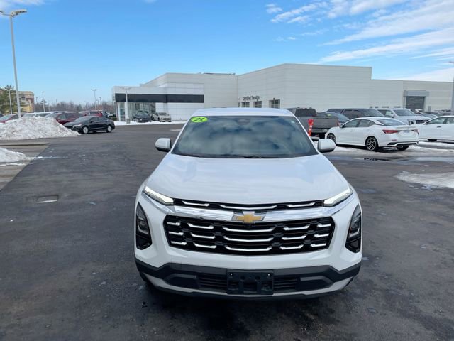 Used 2025 Chevrolet Equinox LT image 7