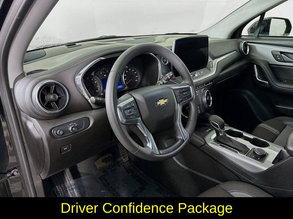 Used 2024 Chevrolet Blazer LT w/ Convenience Package FWD image 14