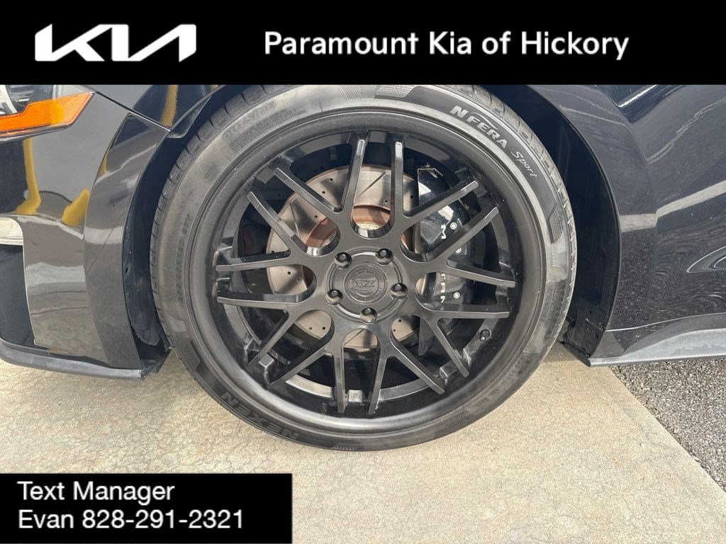 Used 2018 Ford Mustang GT Premium w/ Safe & Smart Package RWD image 4