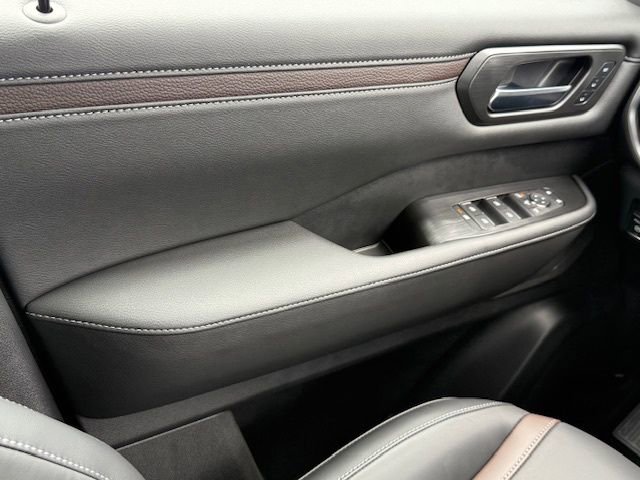 New 2026 Nissan Armada SL image 33