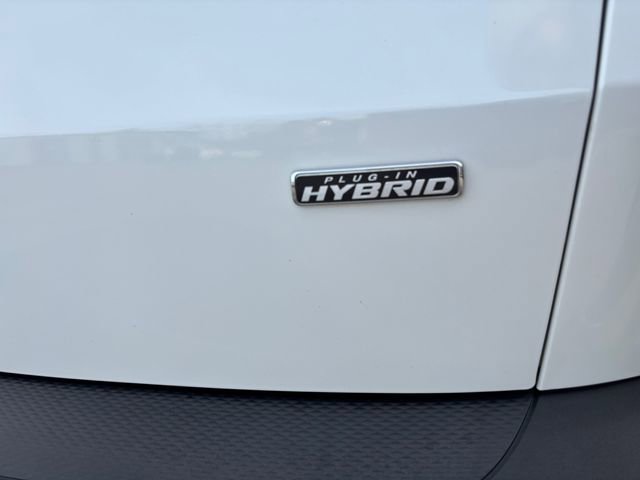 Used 2021 Ford Escape Titanium w/ Titanium Premium Package FWD image 30