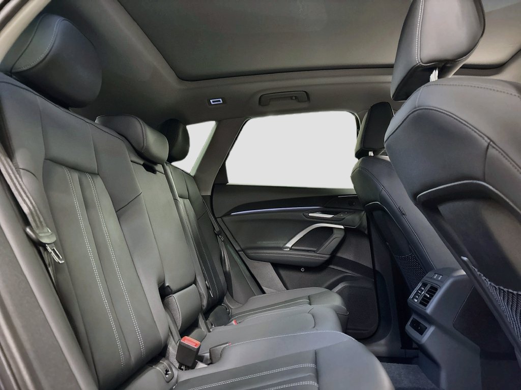 New 2026 Audi Q5 2.0T AWD/4WD image 16