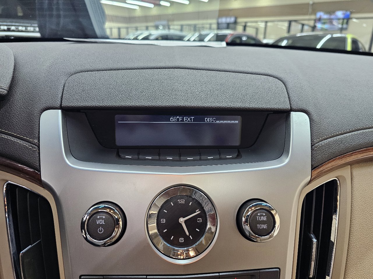 Used 2010 Cadillac CTS Luxury image 29