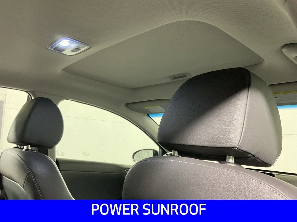 Used 2021 Hyundai Ioniq Limited image 3