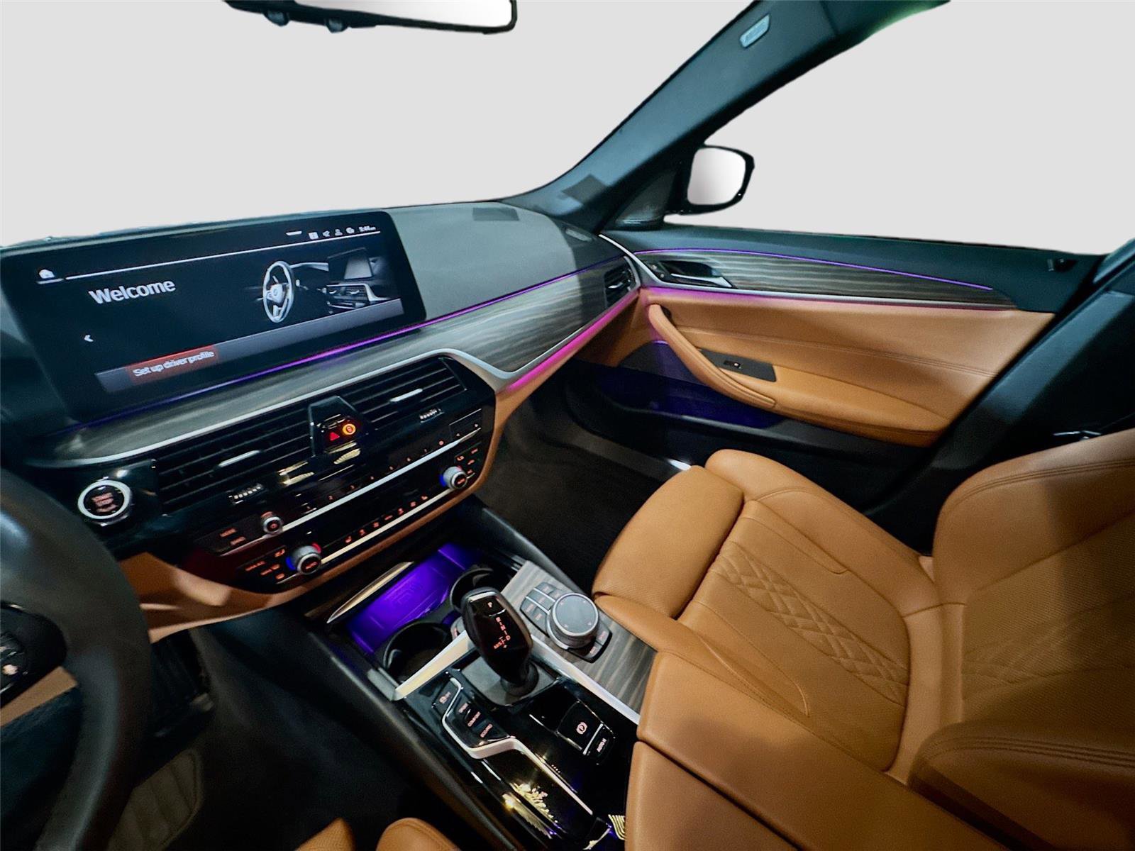 Used 2022 BMW 540i w/ Premium Package image 8