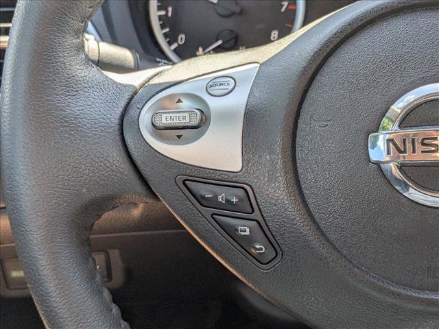 Used 2017 Nissan Sentra SR w/ SR Midnight Edition FWD image 4