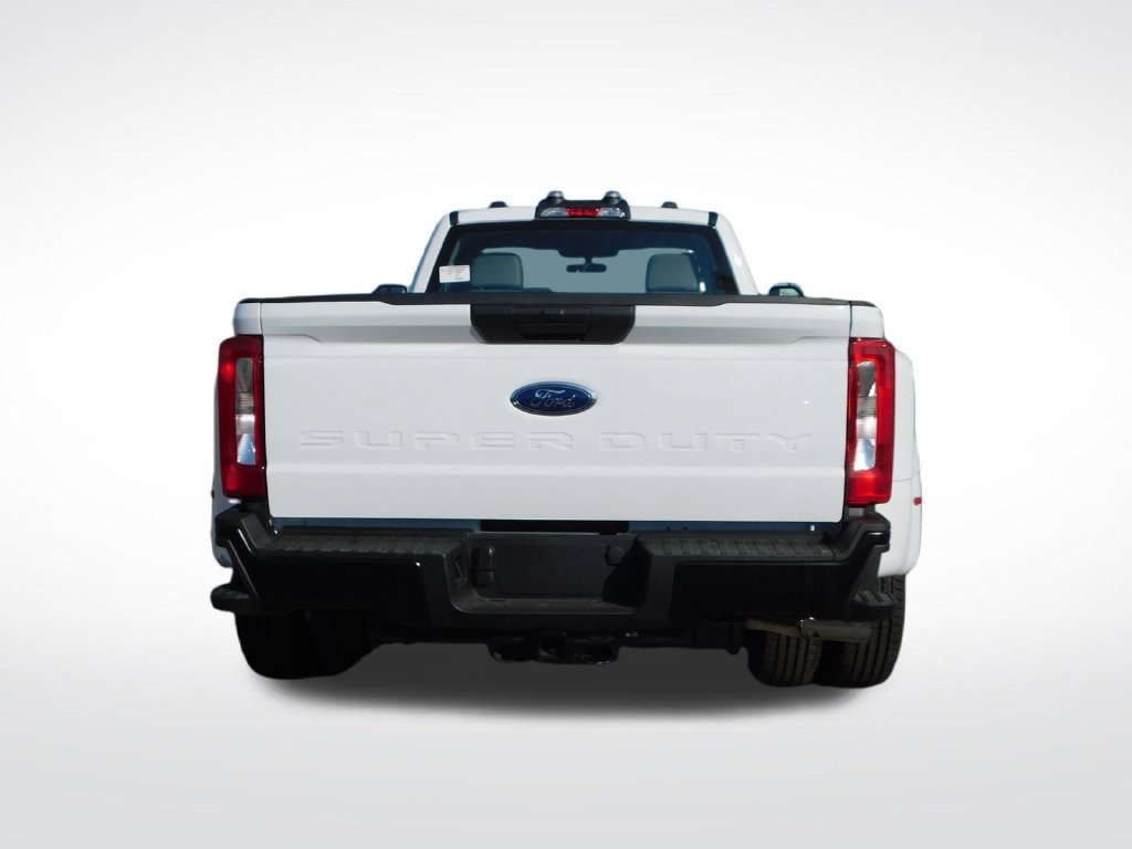 New 2026 Ford F350 XL RWD image 4