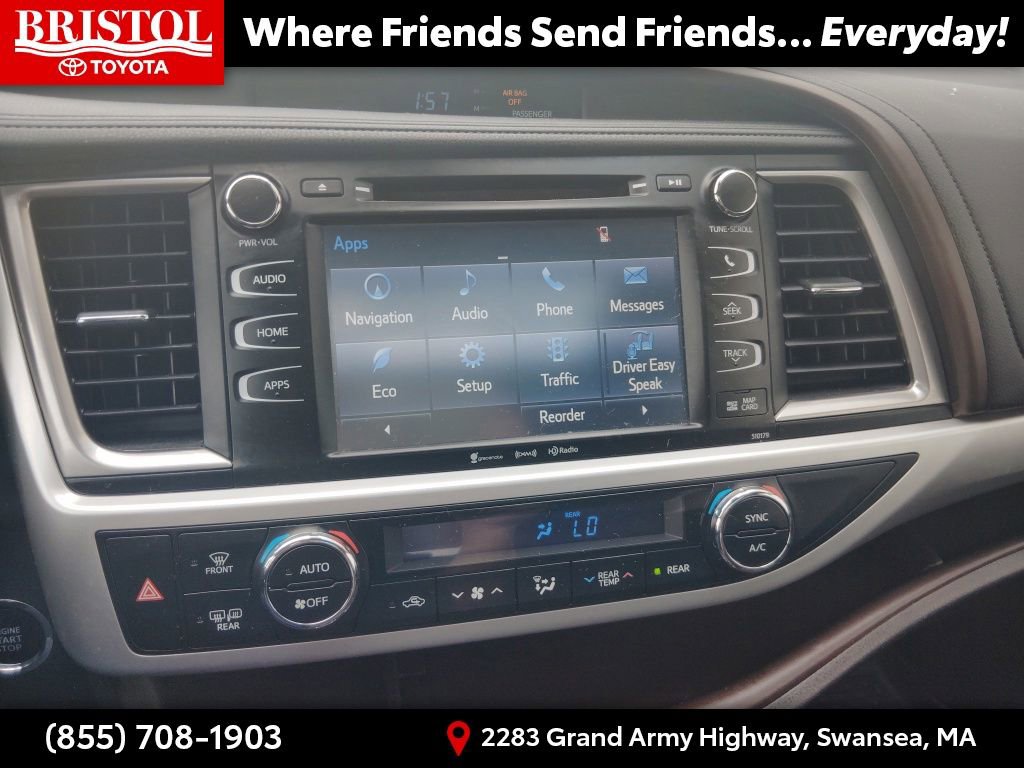 Used 2018 Toyota Highlander XLE AWD/4WD image 23