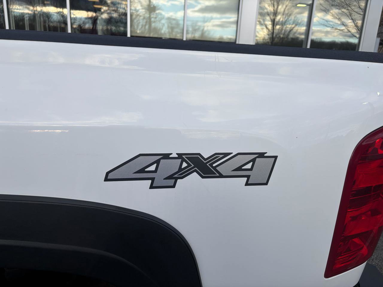 Used 2012 Chevrolet Silverado 2500 LT w/ Snow Plow Prep Package image 15