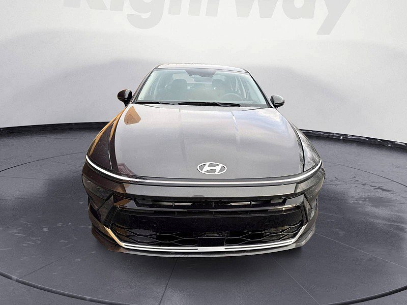 Used 2025 Hyundai Sonata SEL image 4