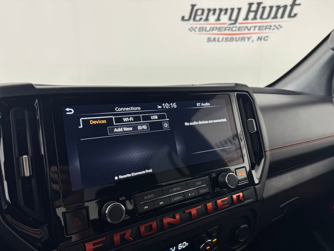 Used 2025 Nissan Frontier PRO-4X w/ Interior Protection Package AWD/4WD image 26