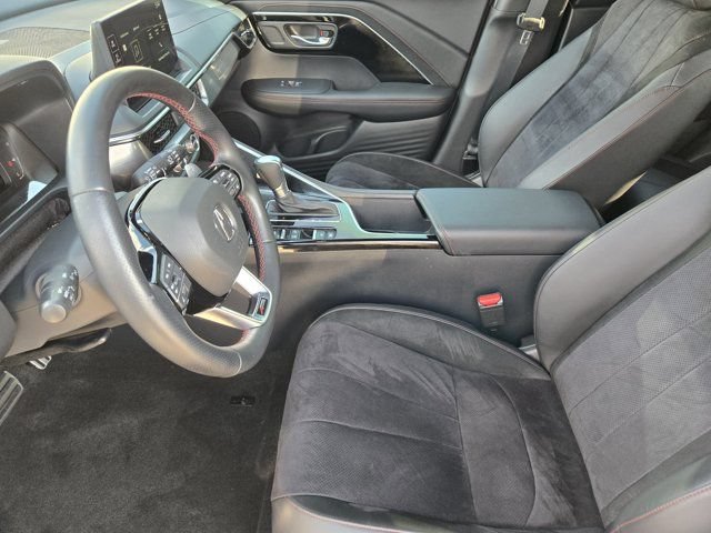 Certified 2025 Acura ADX A-Spec FWD image 15