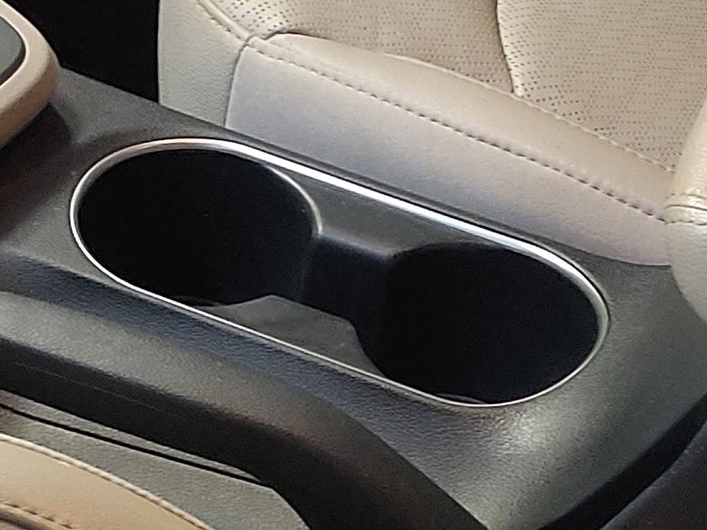 Used 2018 Hyundai Elantra Limited image 26