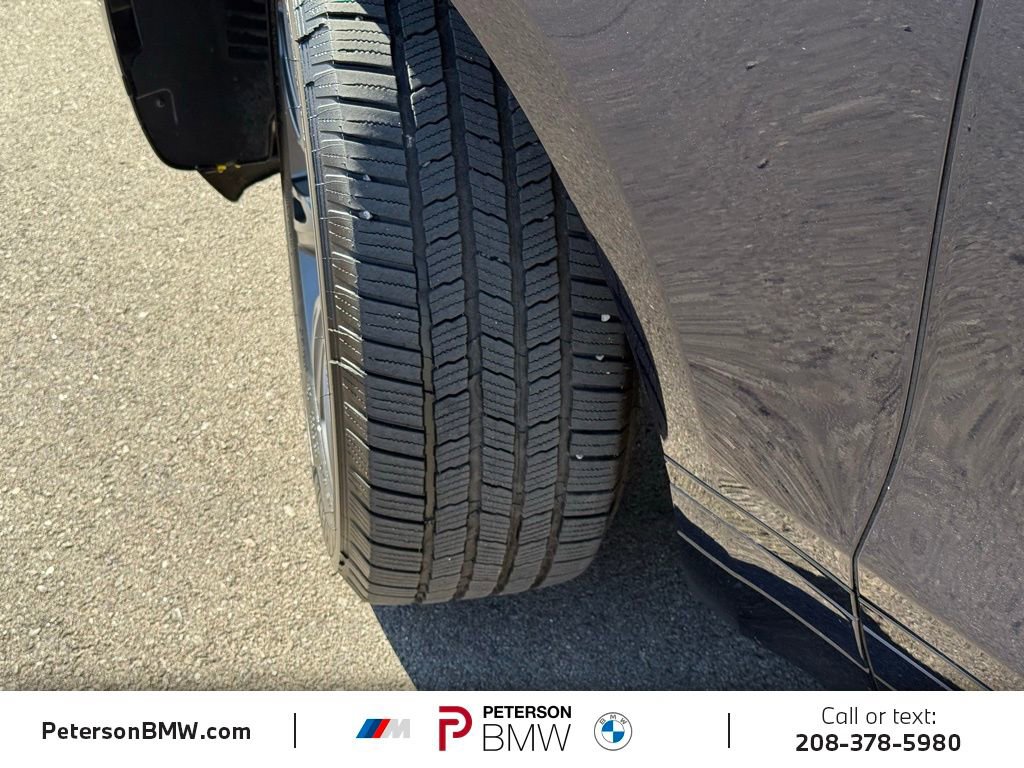 Used 2021 Land Rover Range Rover Velar S image 11