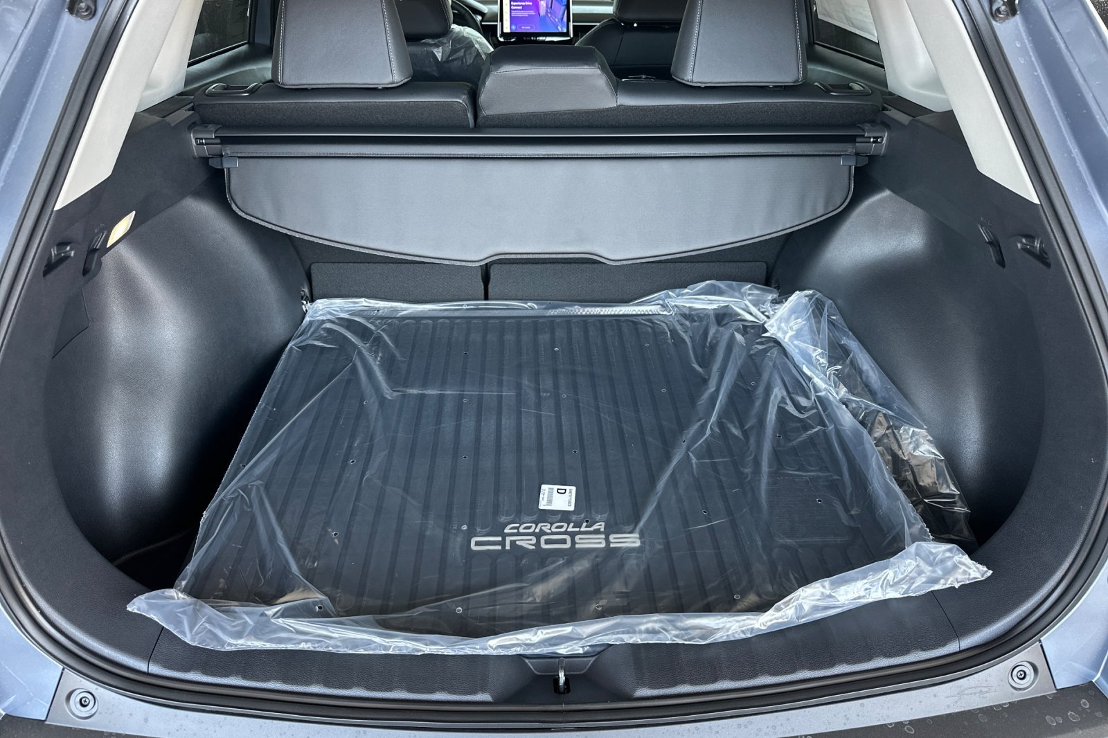 New 2026 Toyota Corolla Cross XLE AWD/4WD image 12