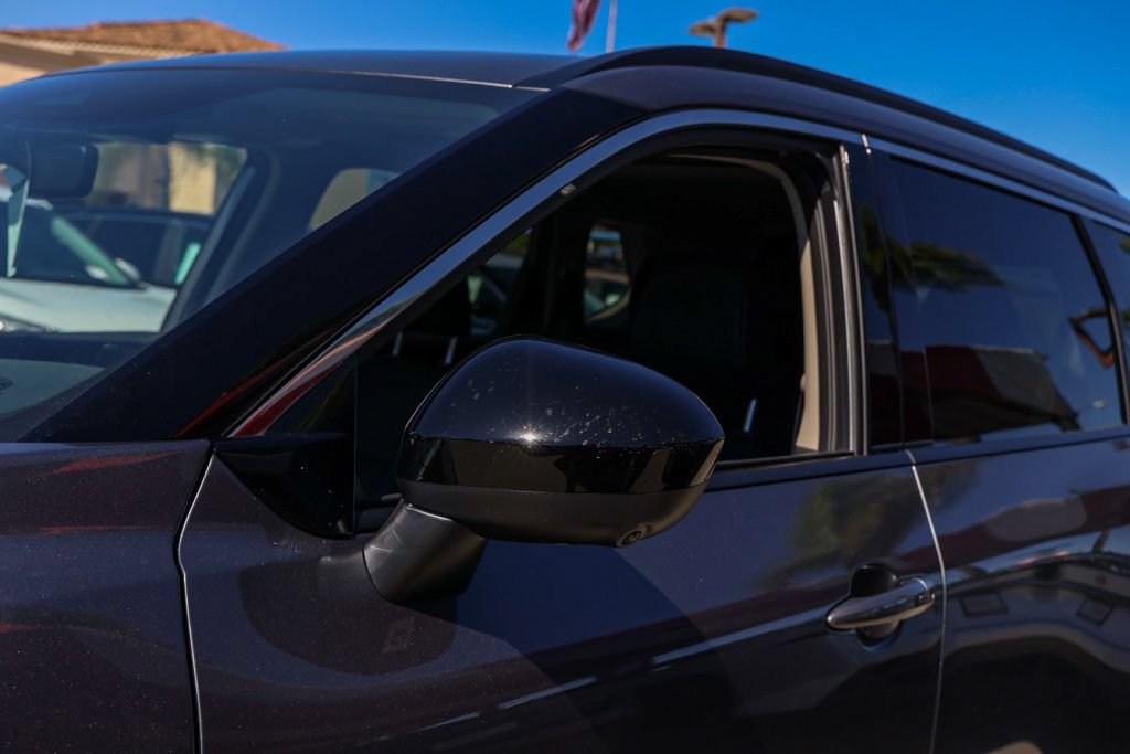 New 2026 Nissan Rogue Dark Armor FWD image 12