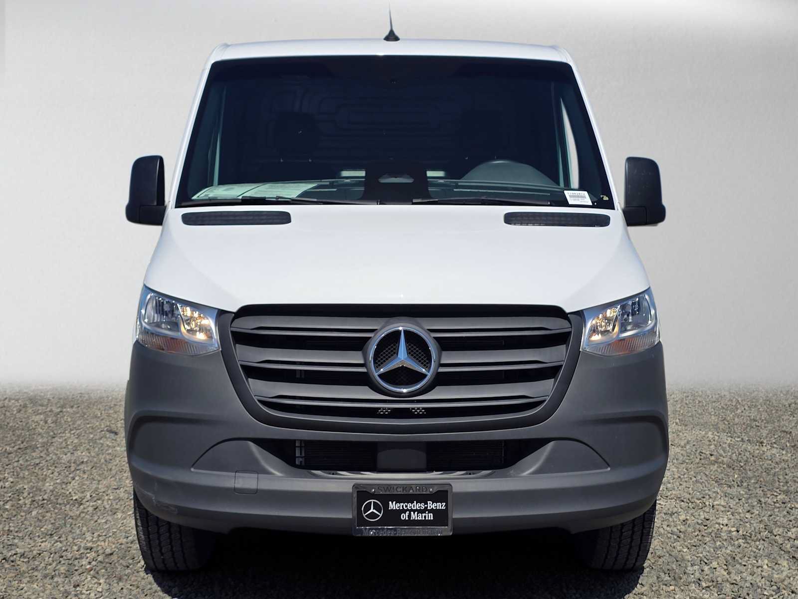 Used 2025 Mercedes-Benz Sprinter 2500 image 8