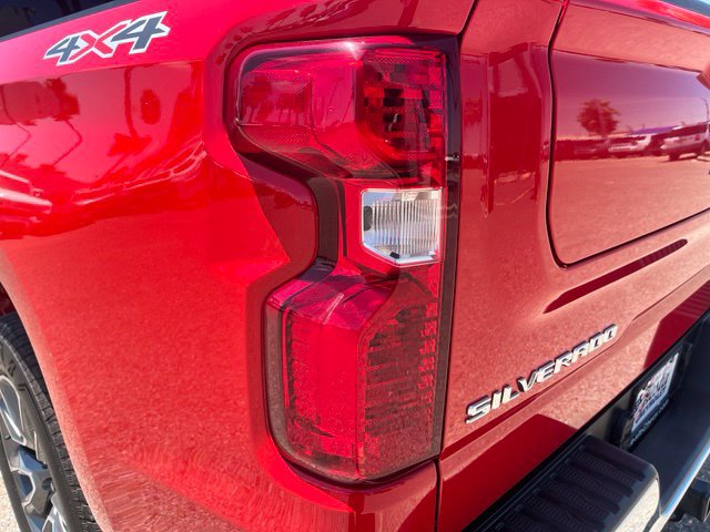 Used 2026 Chevrolet Silverado 1500 LT w/ Texas Edition Plus AWD/4WD image 7