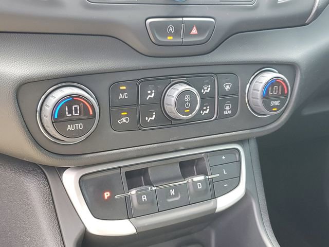 Used 2022 GMC Terrain SLE w/ Driver Convenience Package image 25