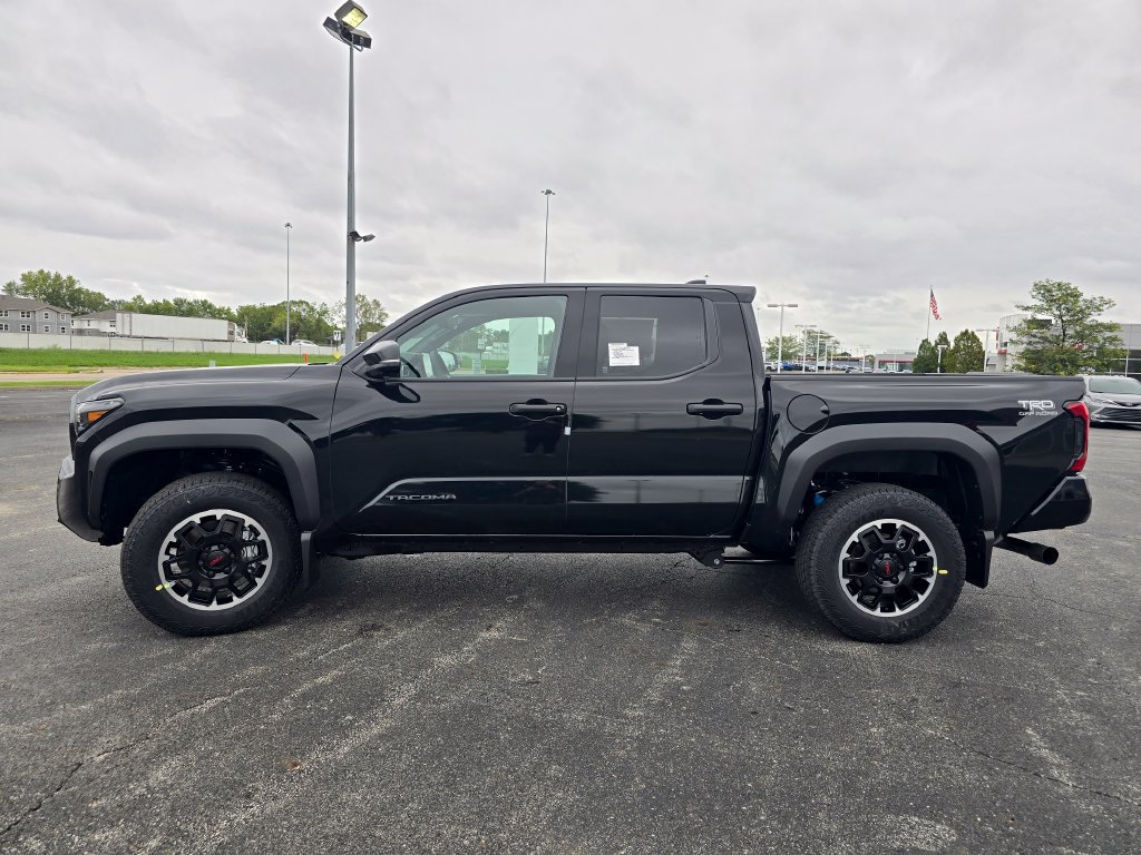 New 2026 Toyota Tacoma TRD Off-Road w/ TRD Off Road Premium Package AWD/4WD image 16