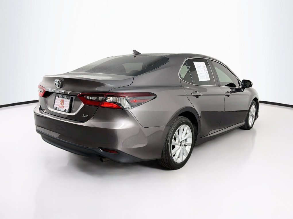 Used 2024 Toyota Camry LE FWD image 10