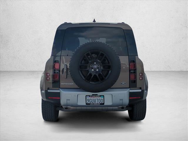 Used 2023 Land Rover Defender 110 S AWD/4WD image 7